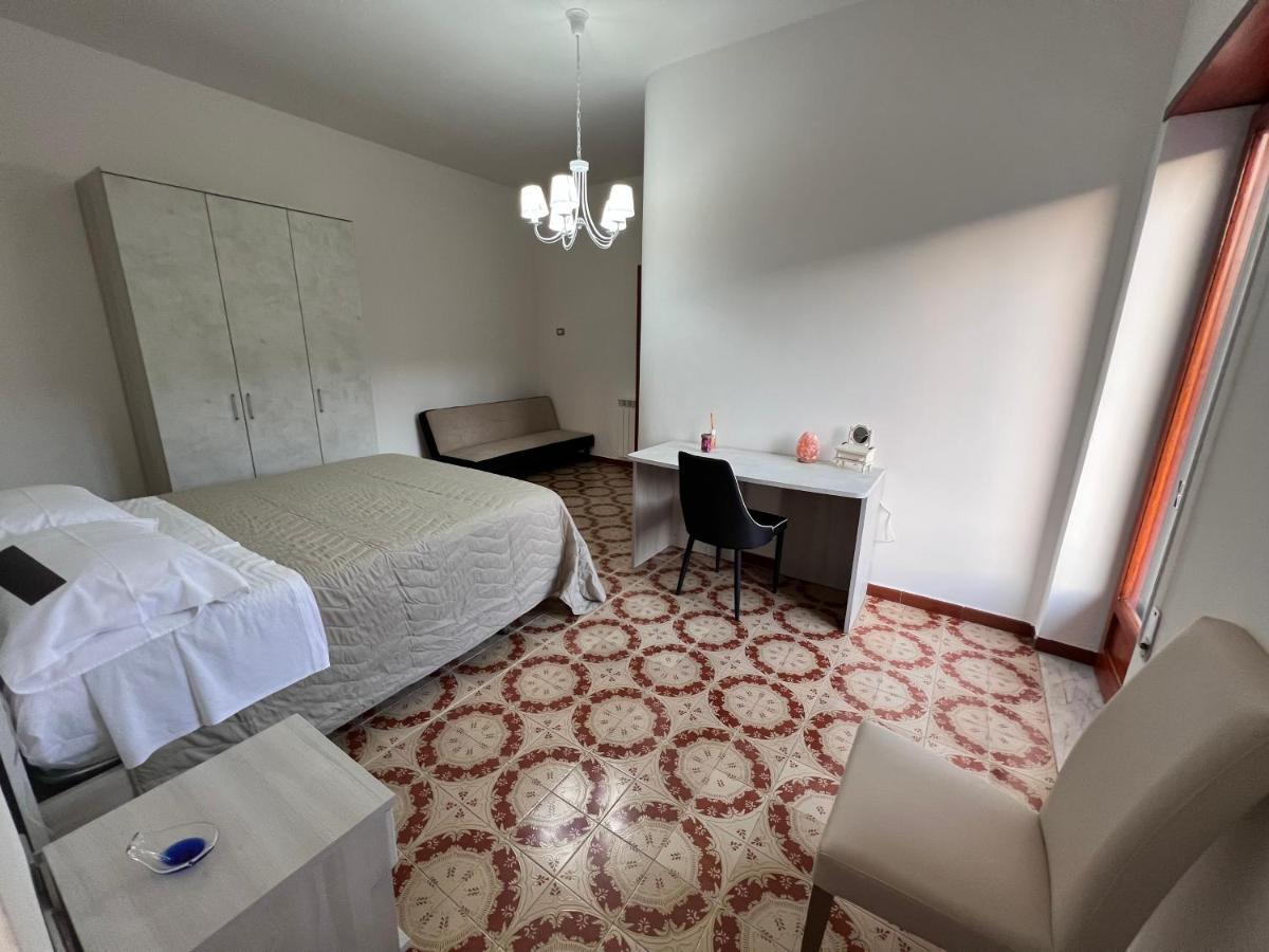 Atomos Bed & Breakfast Alvignano Exterior foto
