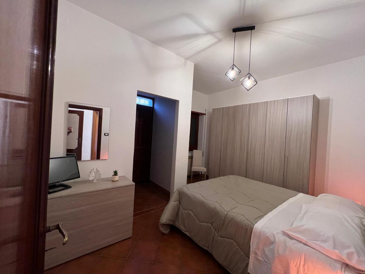 Atomos Bed & Breakfast Alvignano Exterior foto