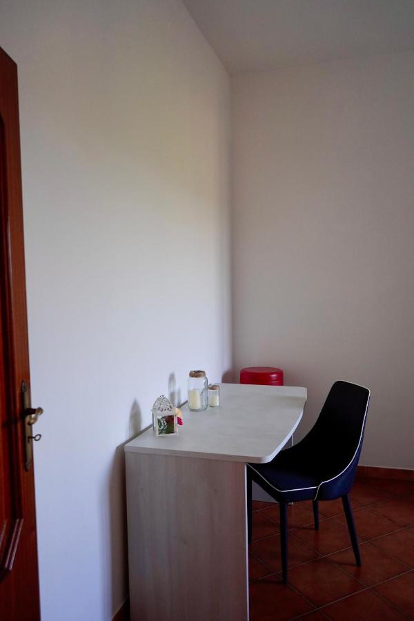 Atomos Bed & Breakfast Alvignano Exterior foto